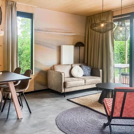 2 Bedroom Stacaravan In *